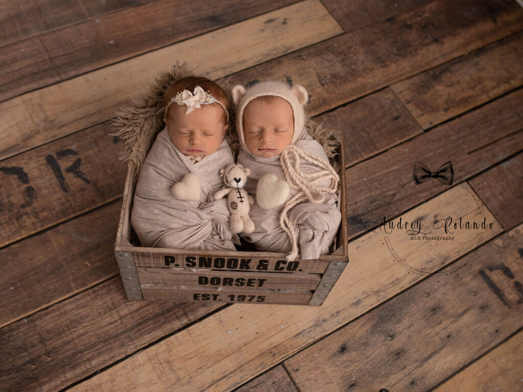 jumeaux nouveaux nés